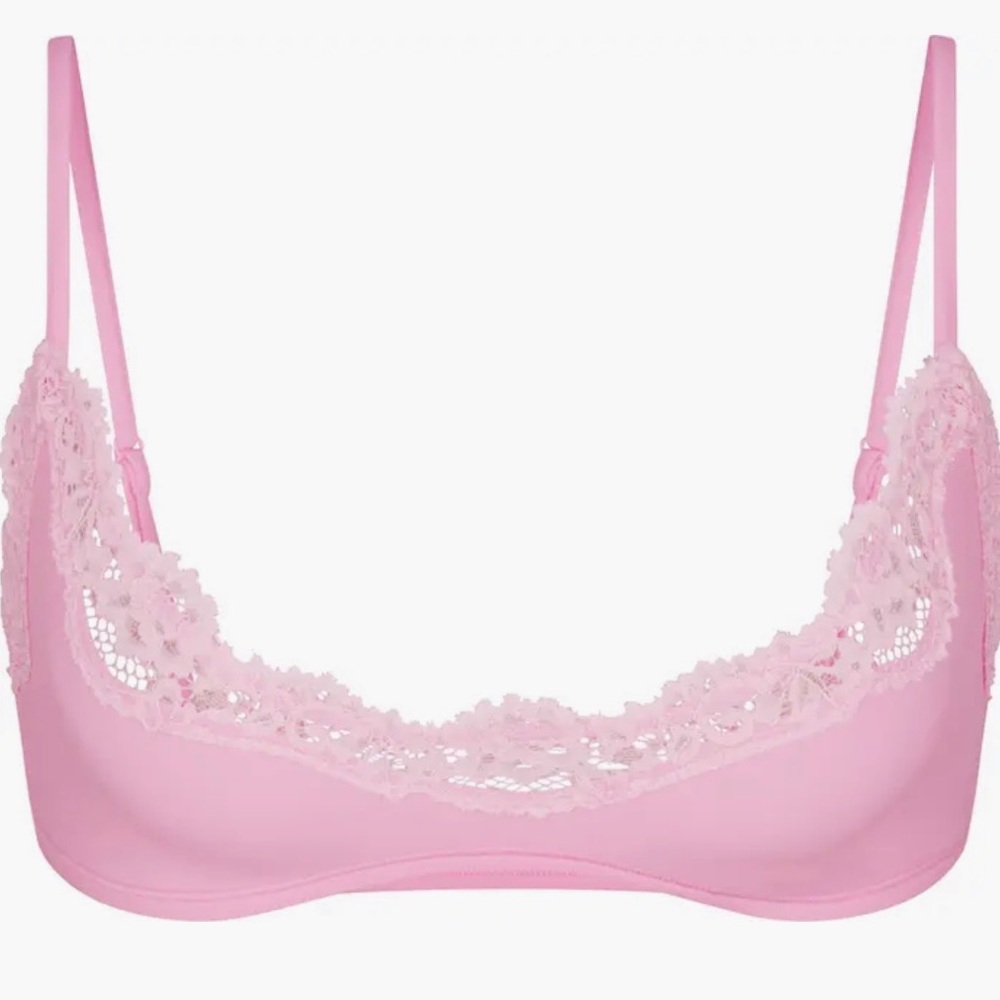 Skims Fits Everybody Lace Scoop Bralette